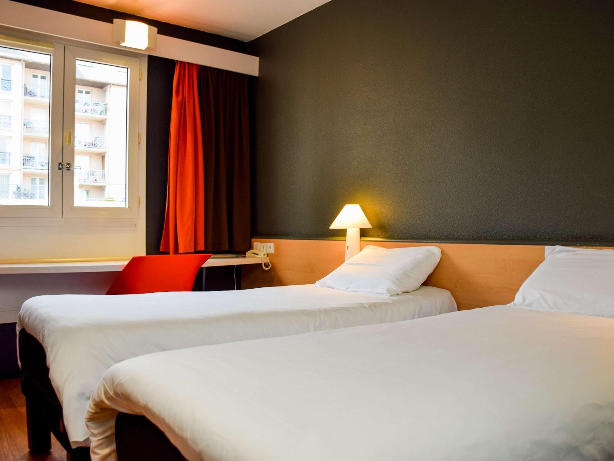 Hotel ibis Rodez Centre Exterior foto